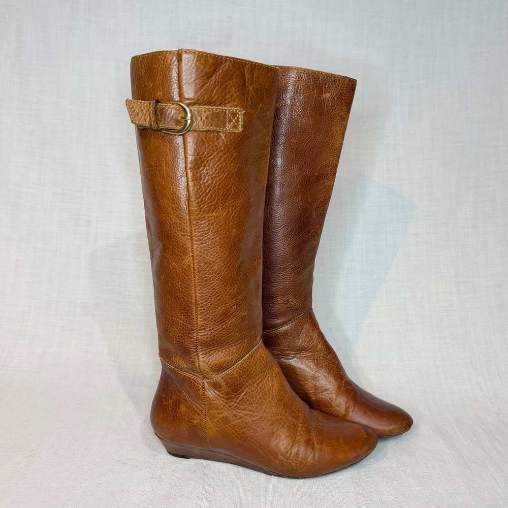 Steve Madden Vintage
Y2K Intyce Cognac Brown Leather Tall Riding Wedge Boots 5.5